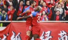 卡尔最近的爆料新闻,揭秘娱乐圈惊人内幕